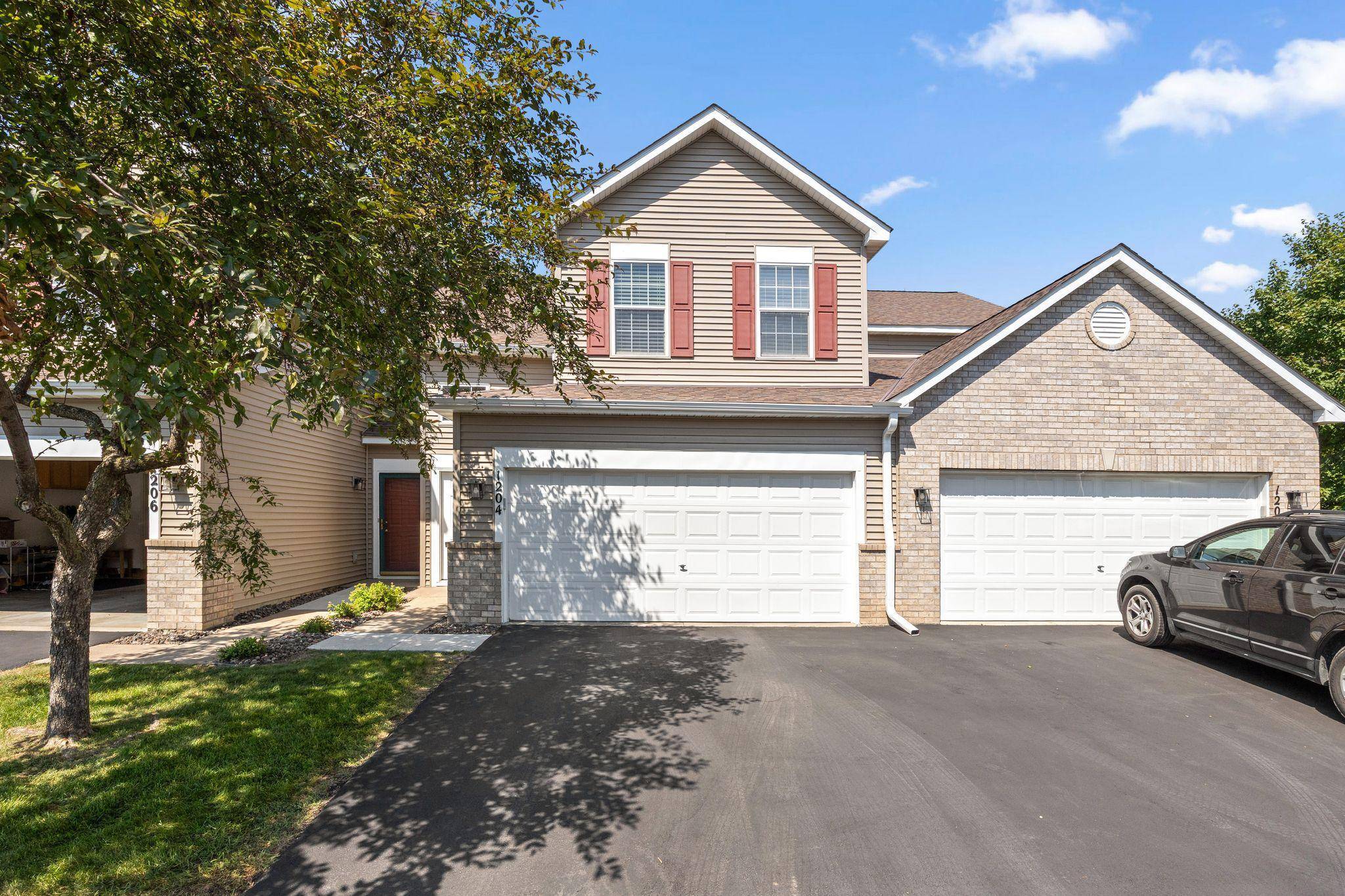 1204 Timber WAY, Stillwater, MN 55082