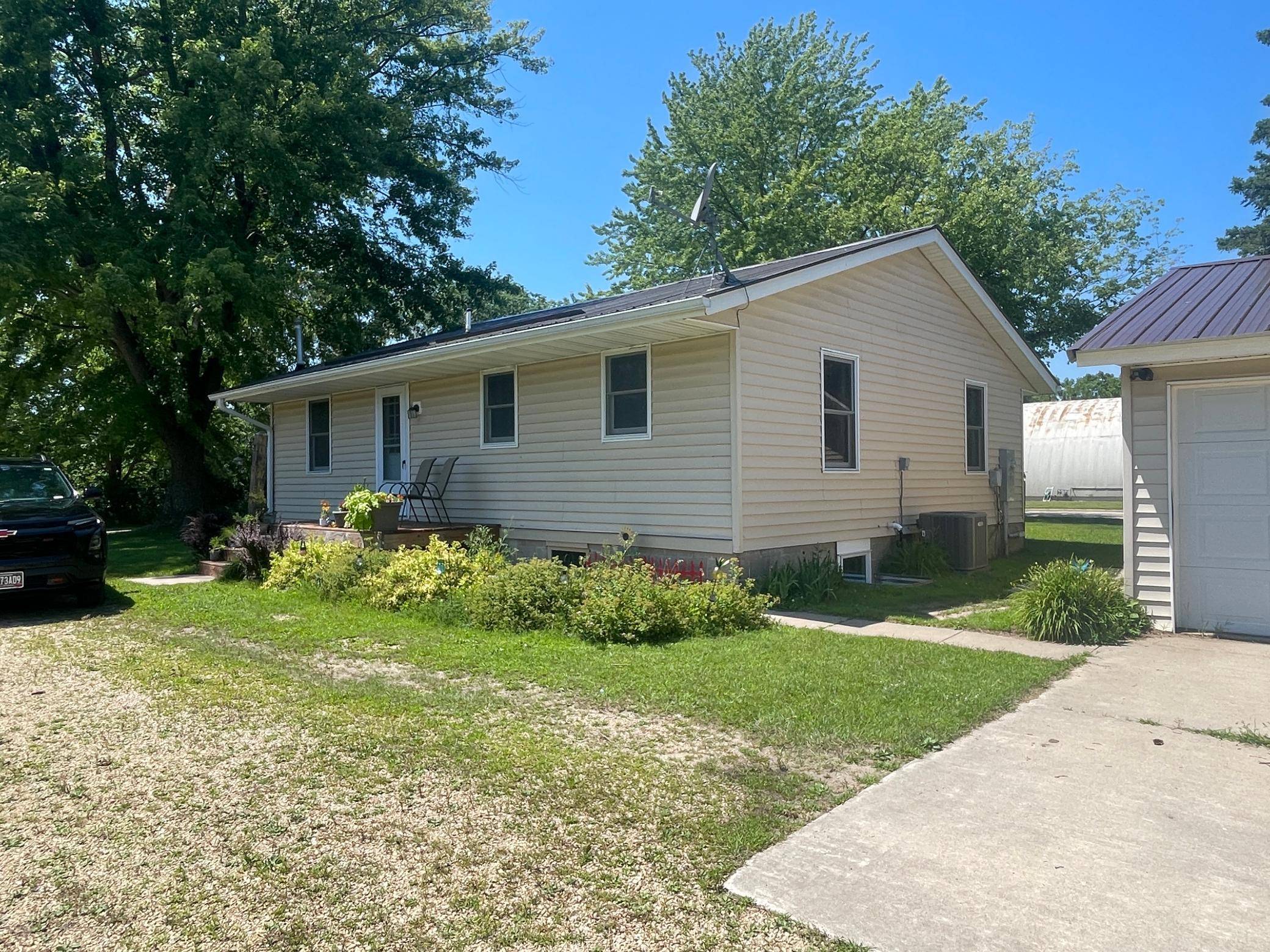 321 W Michigan ST W, Lake City, MN 55041