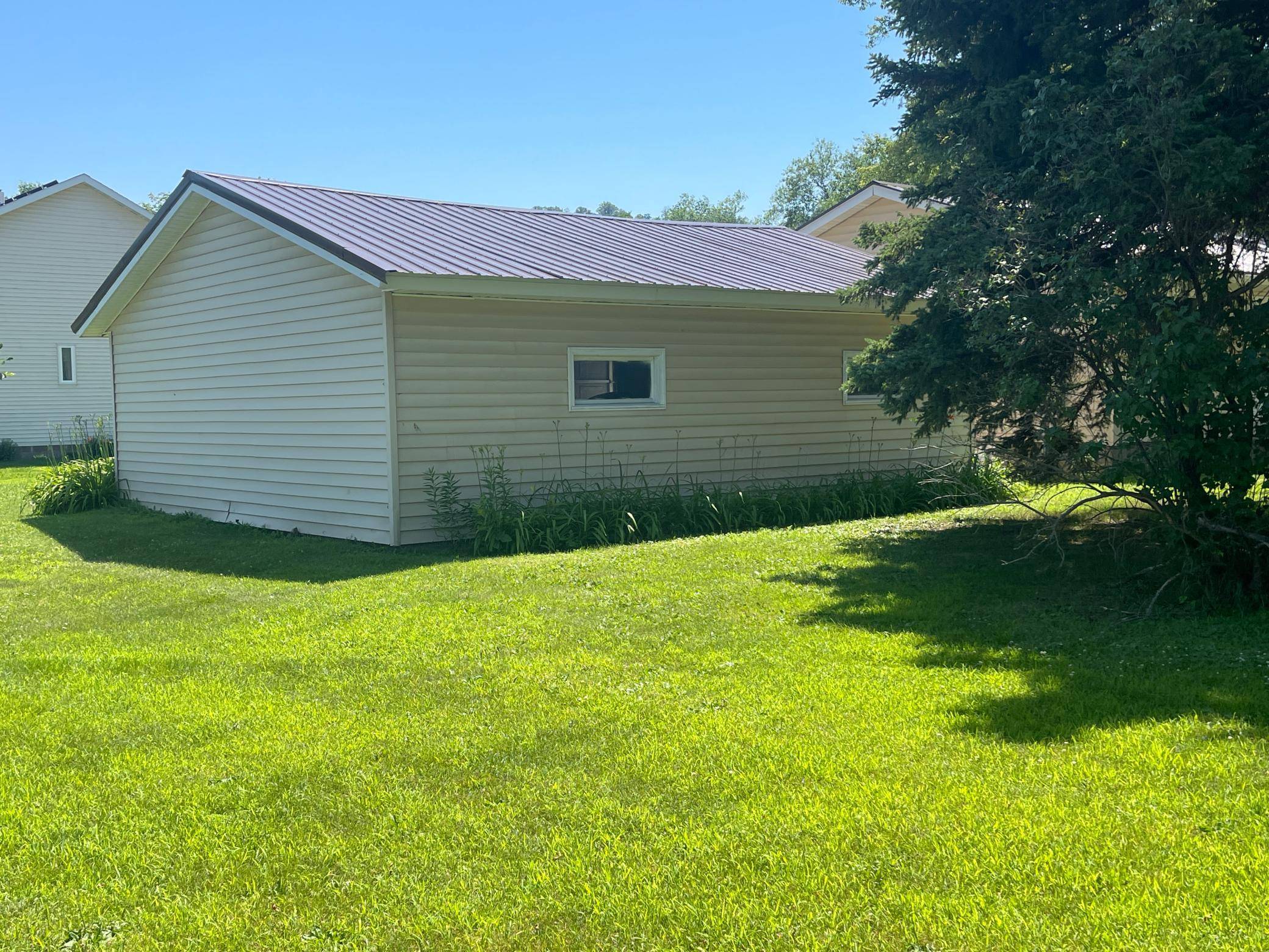 321 W Michigan ST W, Lake City, MN 55041