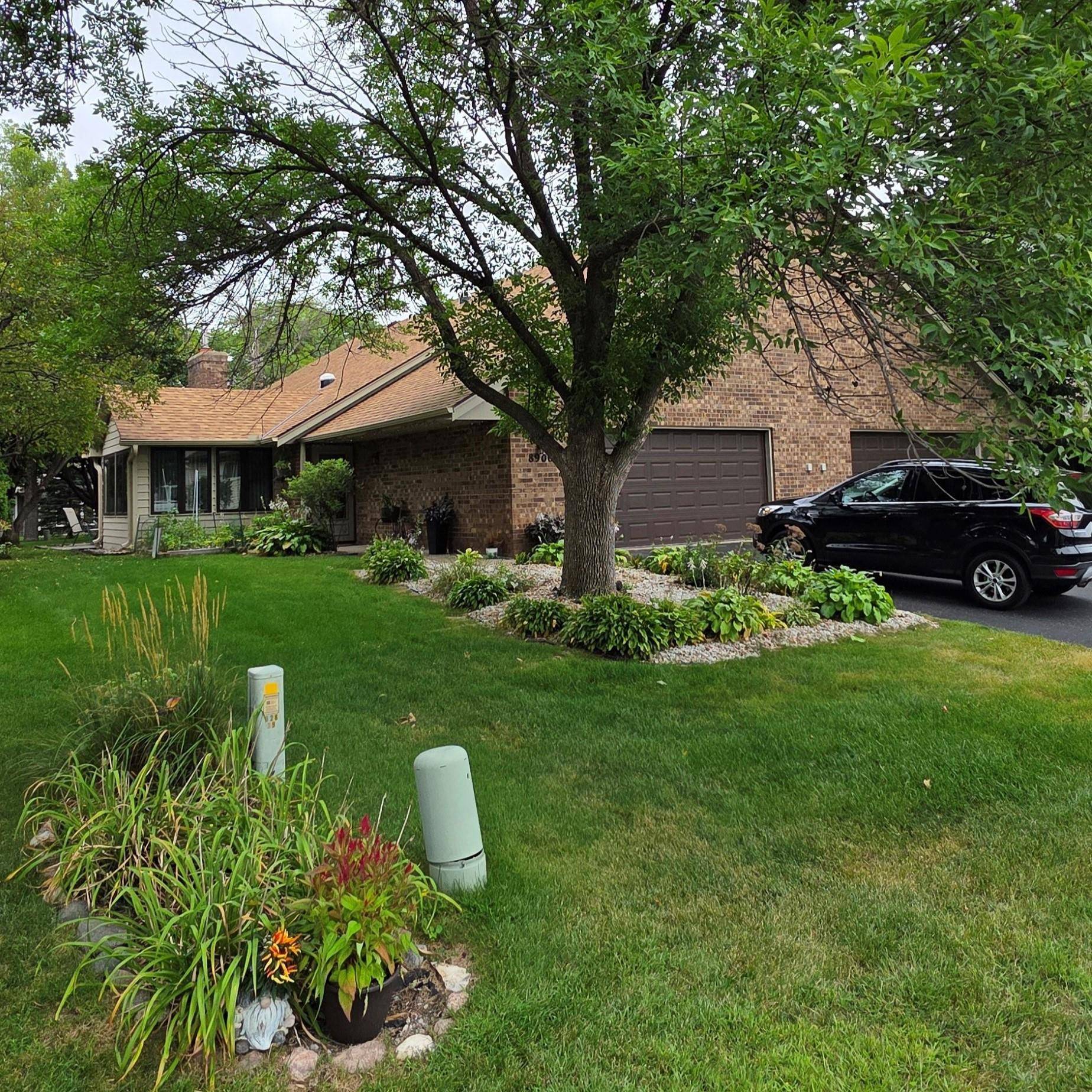 8906 Montegue TER, Brooklyn Park, MN 55443