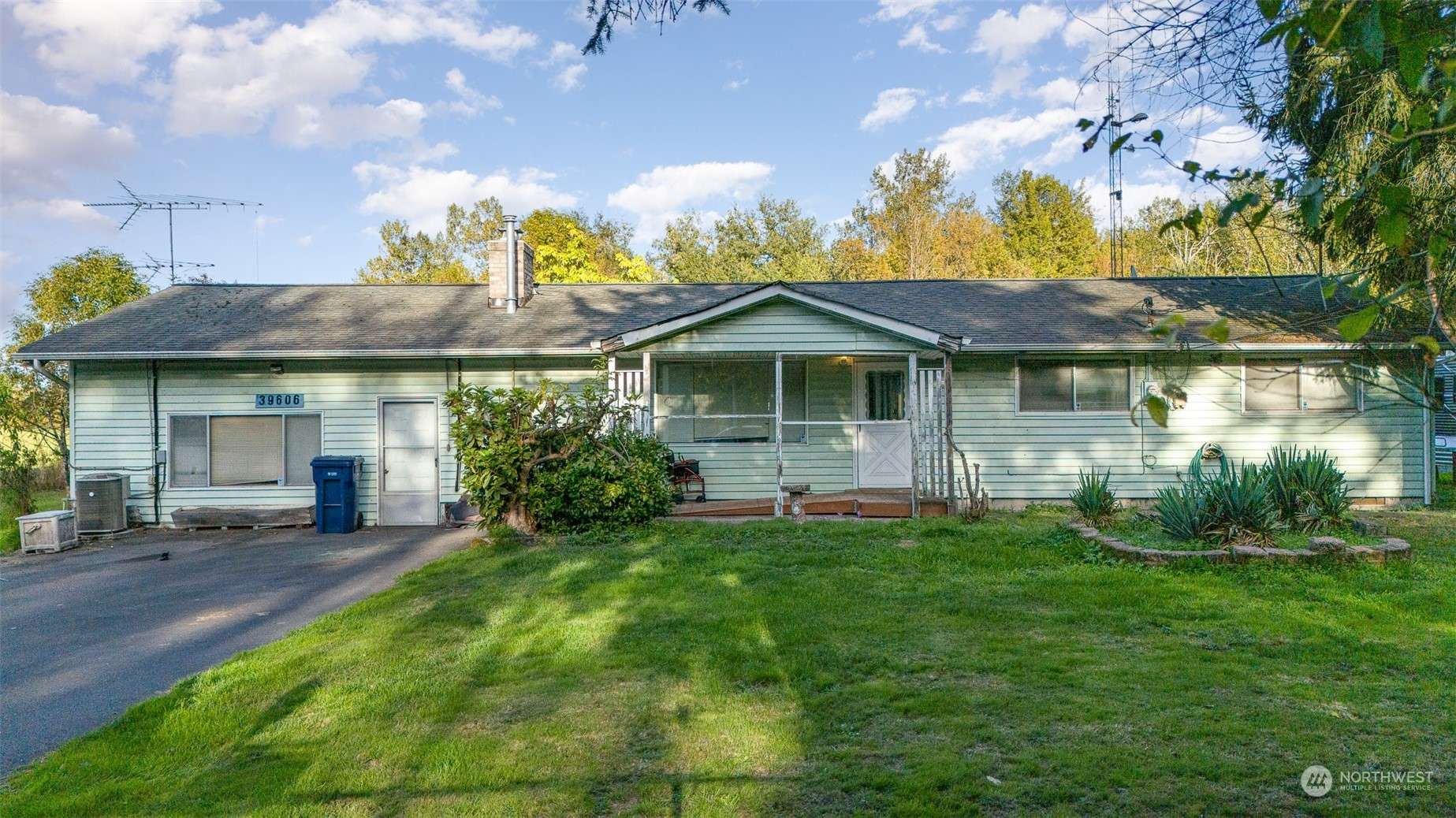 39606 Auburn Enumclaw RD SE, Auburn, WA 98092