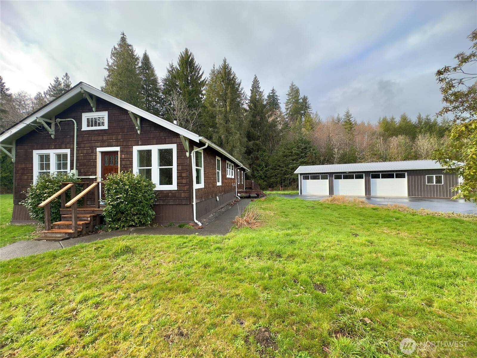 19 Vienna RD, Aberdeen, WA 98520