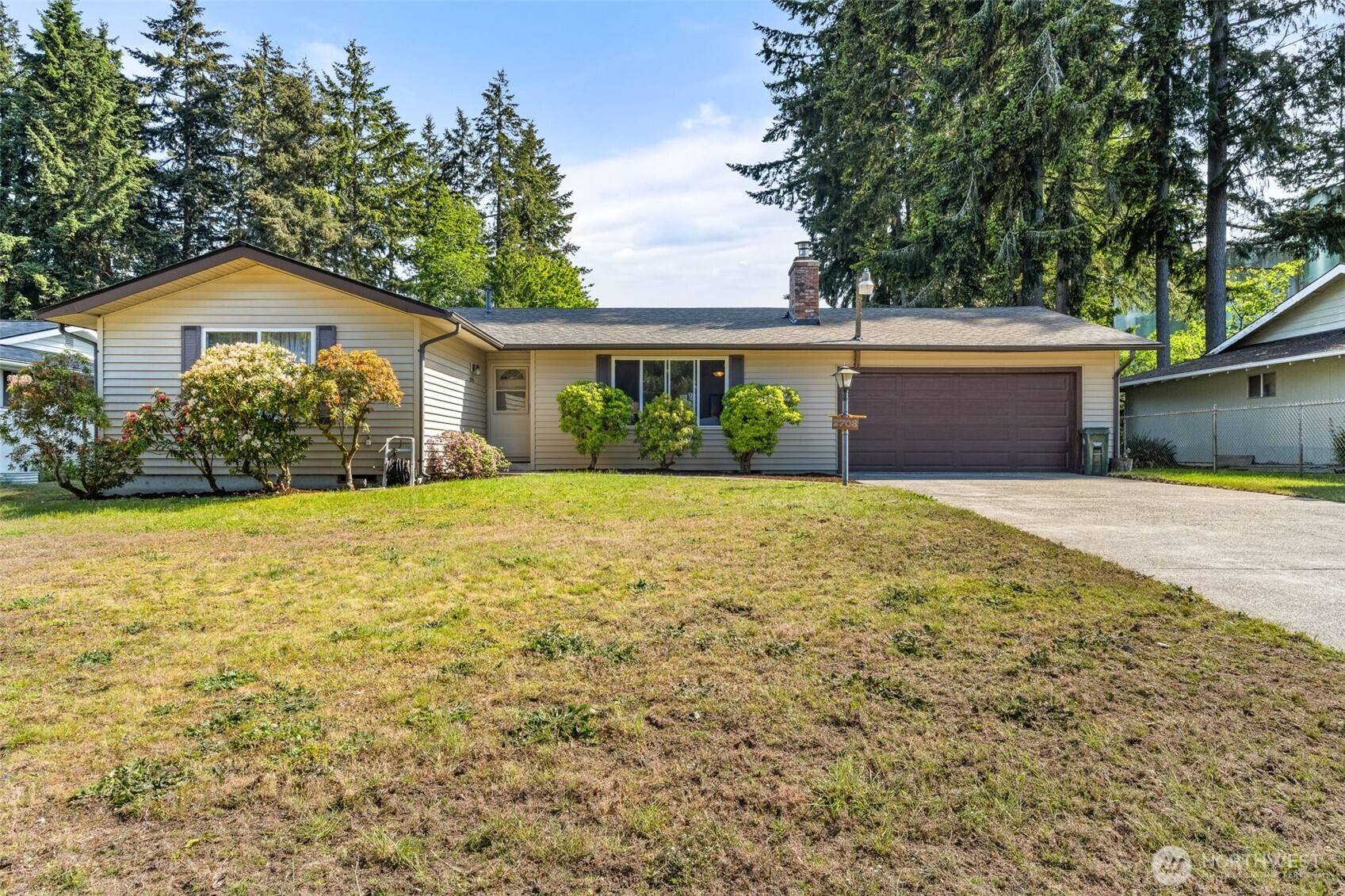 2708 Cambridge DR, Steilacoom, WA 98388