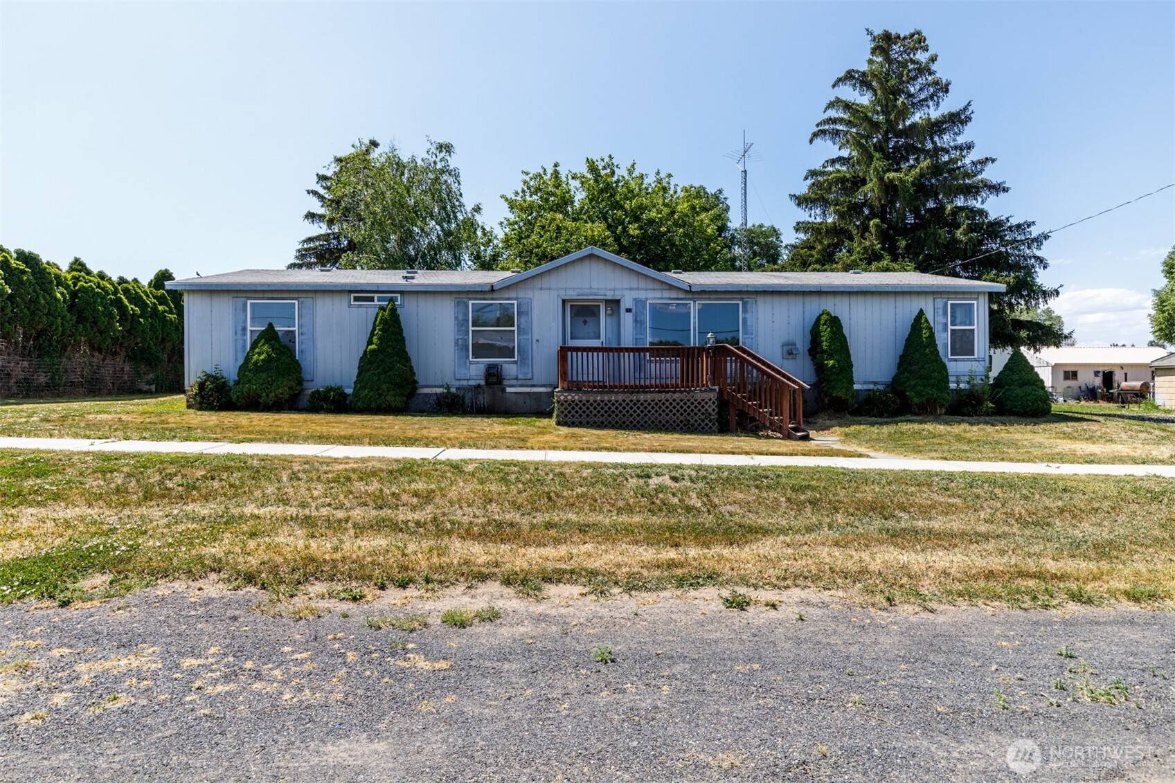 212 S 3rd ST, Almira, WA 99103