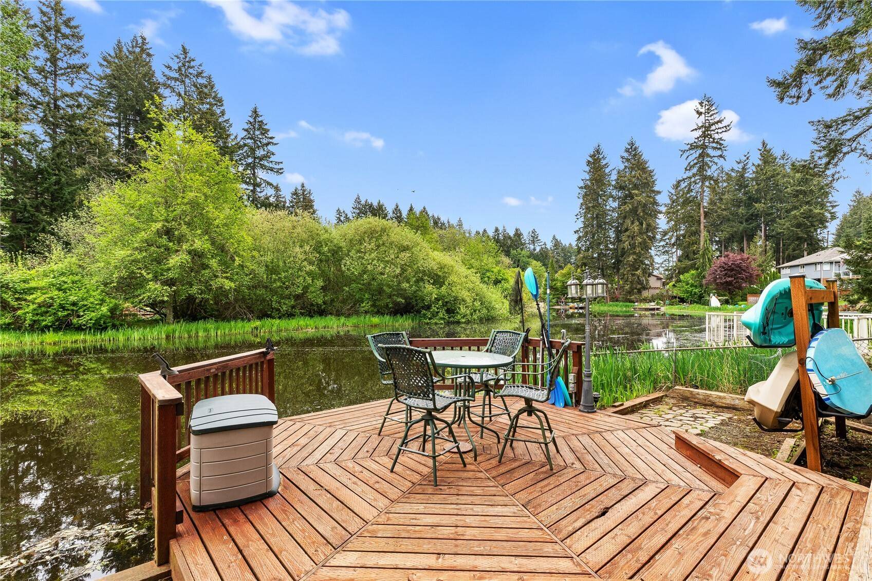 6812 185th AVE E, Bonney Lake, WA 98391
