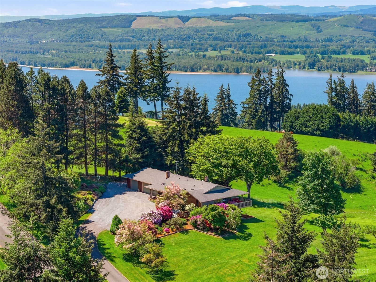 622 Confer RD, Kalama, WA 98625