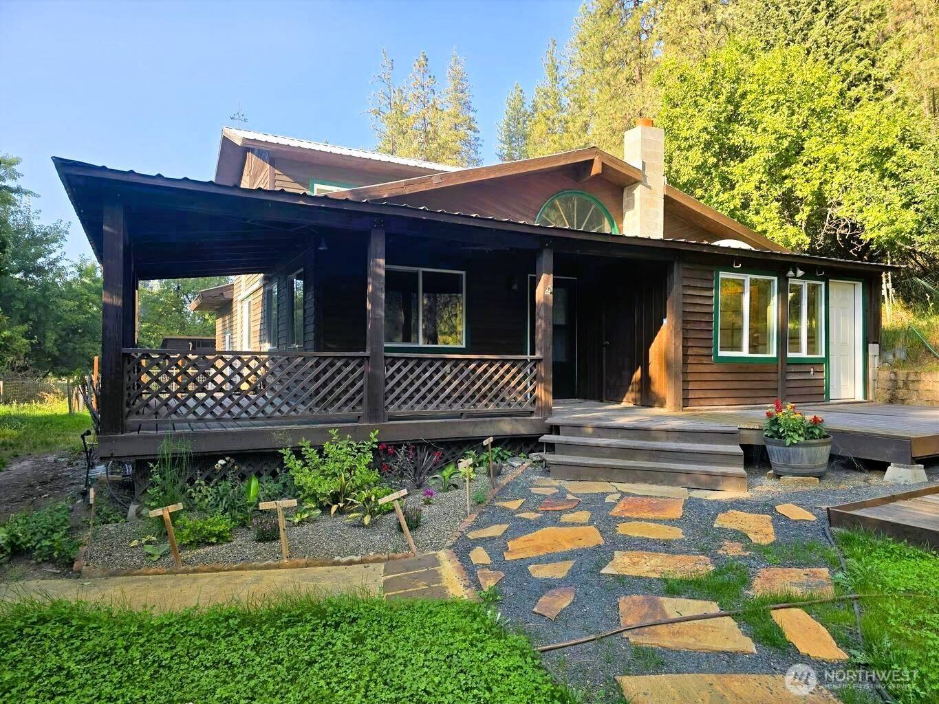 1612 Rickey Canyon RD, Kettle Falls, WA 99141