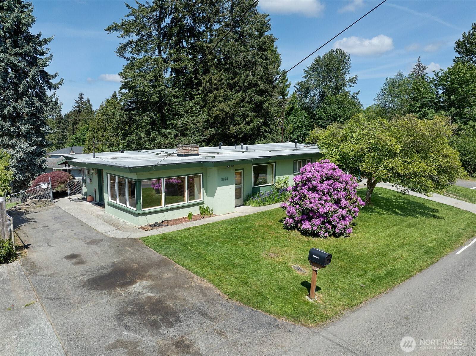 3823 214th ST SW, Brier, WA 98036
