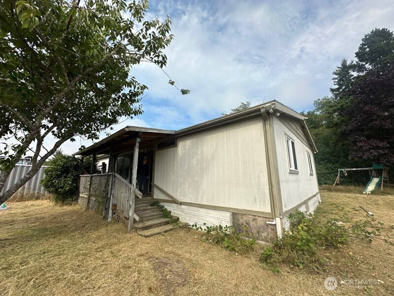 7 Pine ST, Chinook, WA 98614