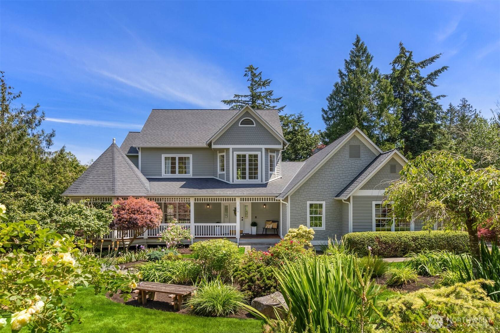 5778 Wimsey  Lane NE, Bainbridge Island, WA 98110