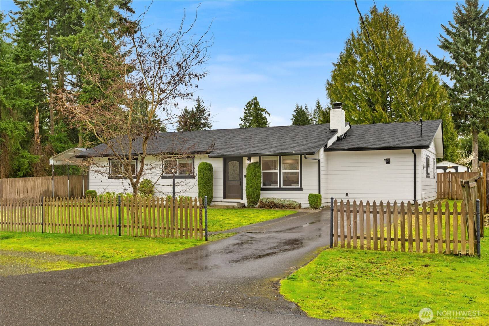 35844 13th AVE SW, Federal Way, WA 98126