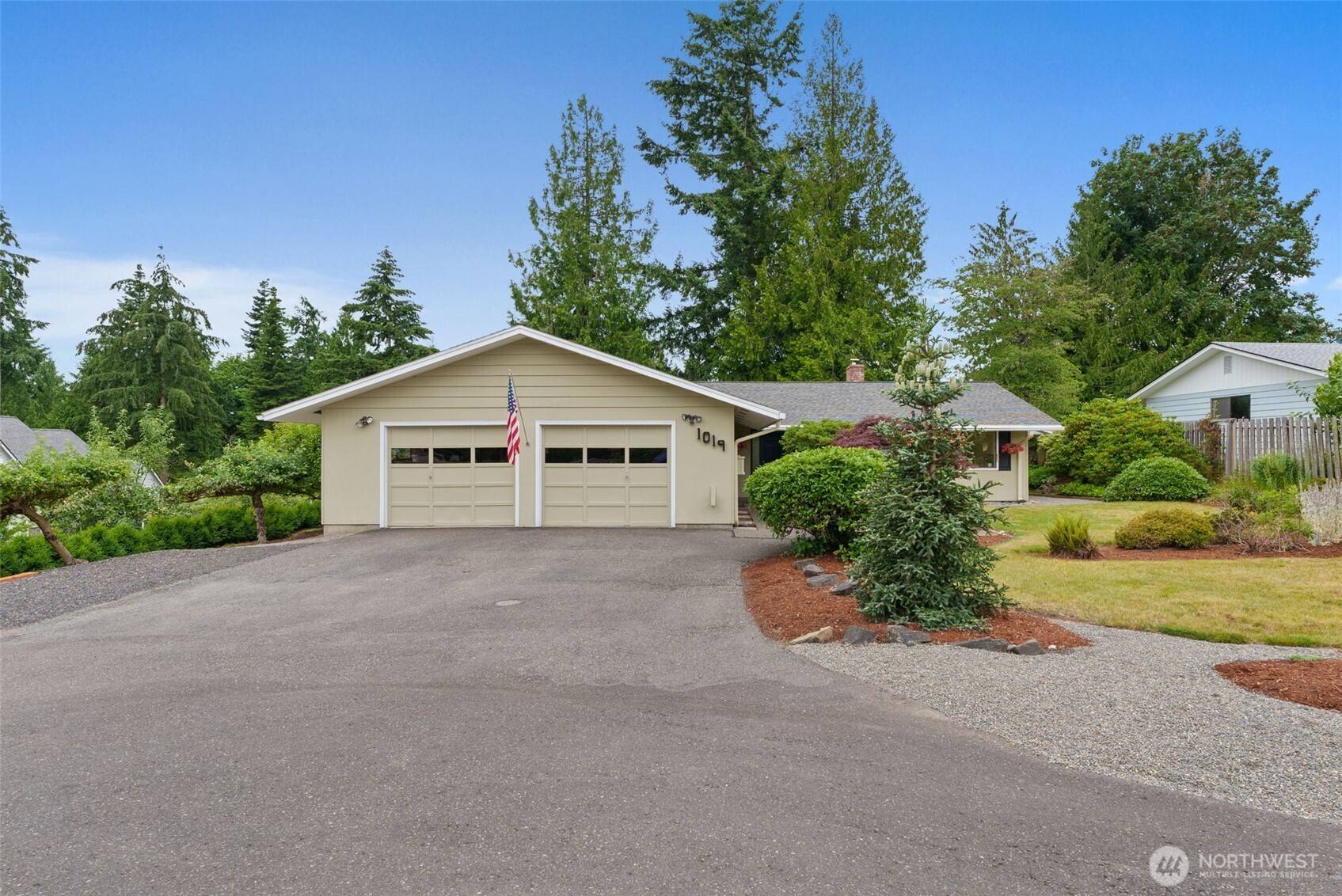 1019 Swanson DR, Centralia, WA 98531