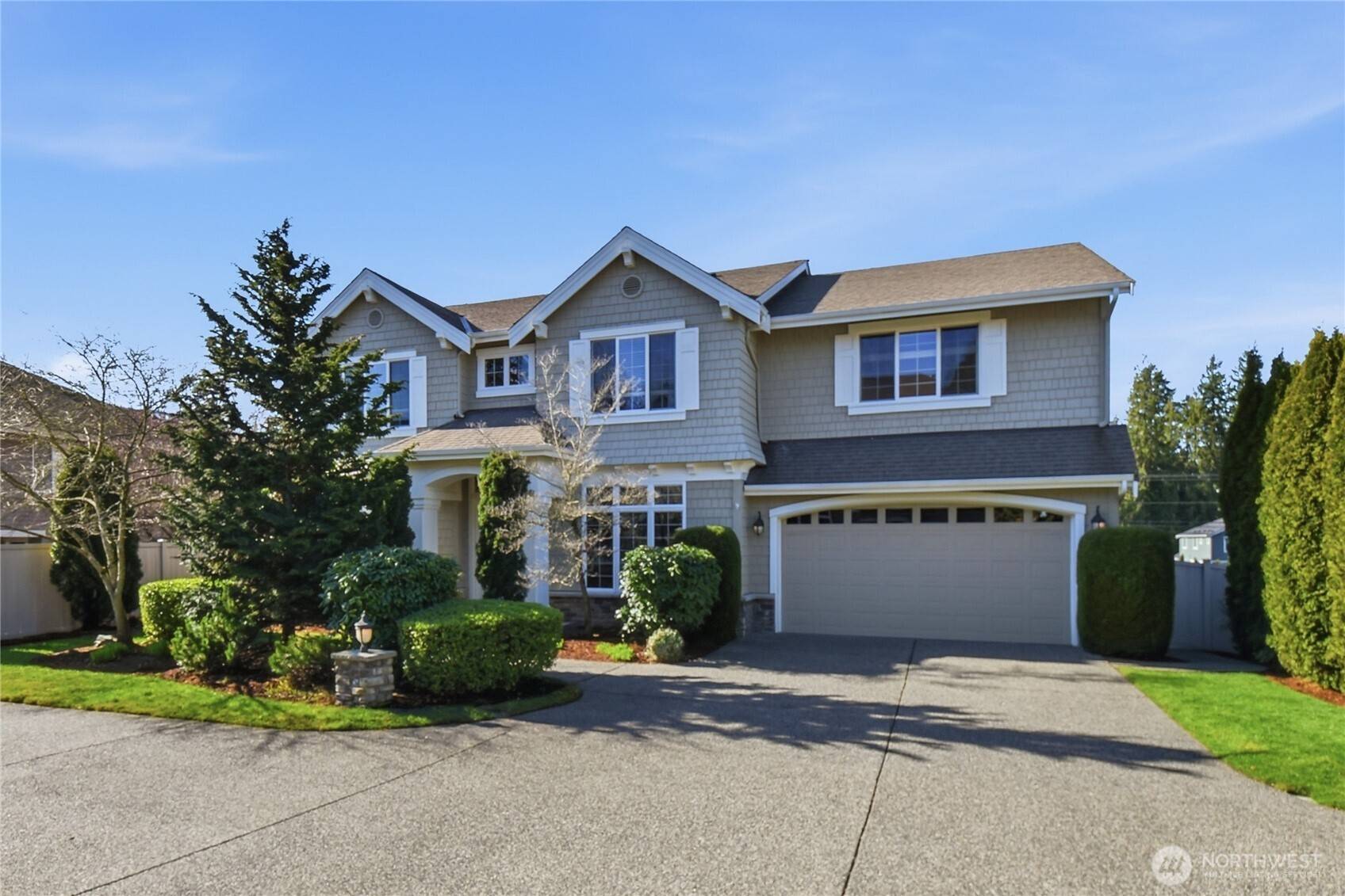 3931 221st PL SE, Bothell, WA 98021
