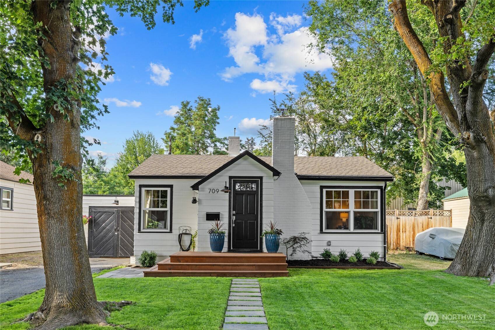 709 E Tacoma AVE, Ellensburg, WA 98926