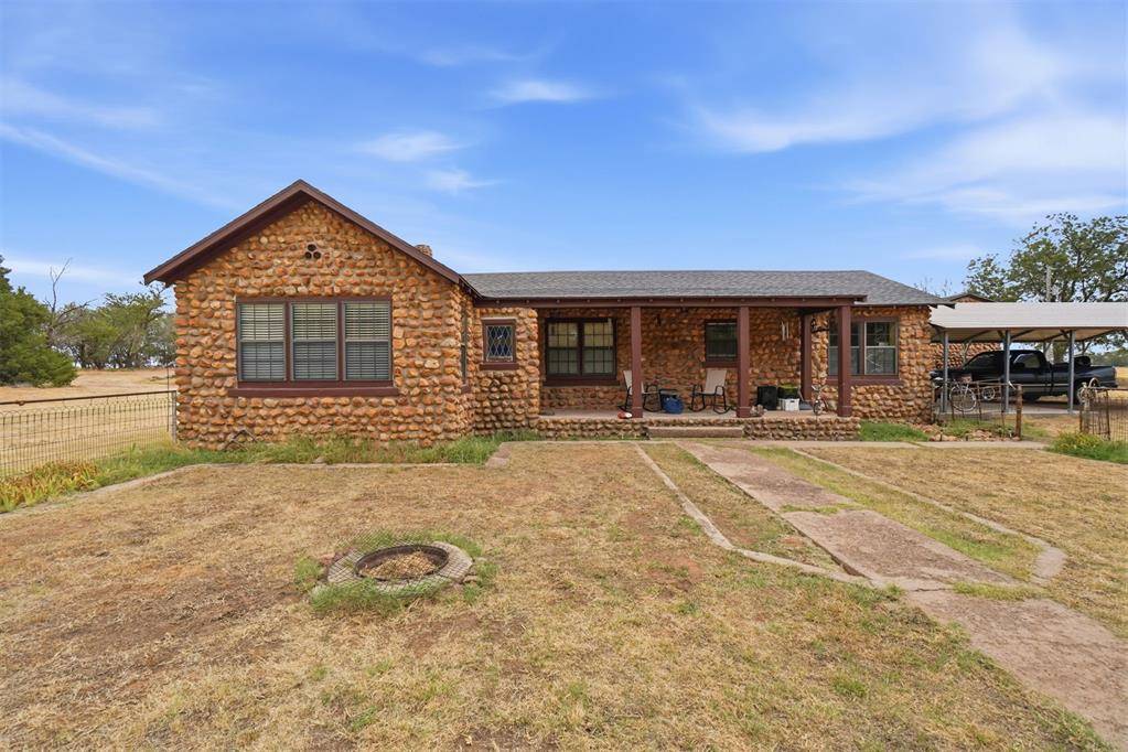 30749 N County Road 2030 RD, Granite, OK 73547