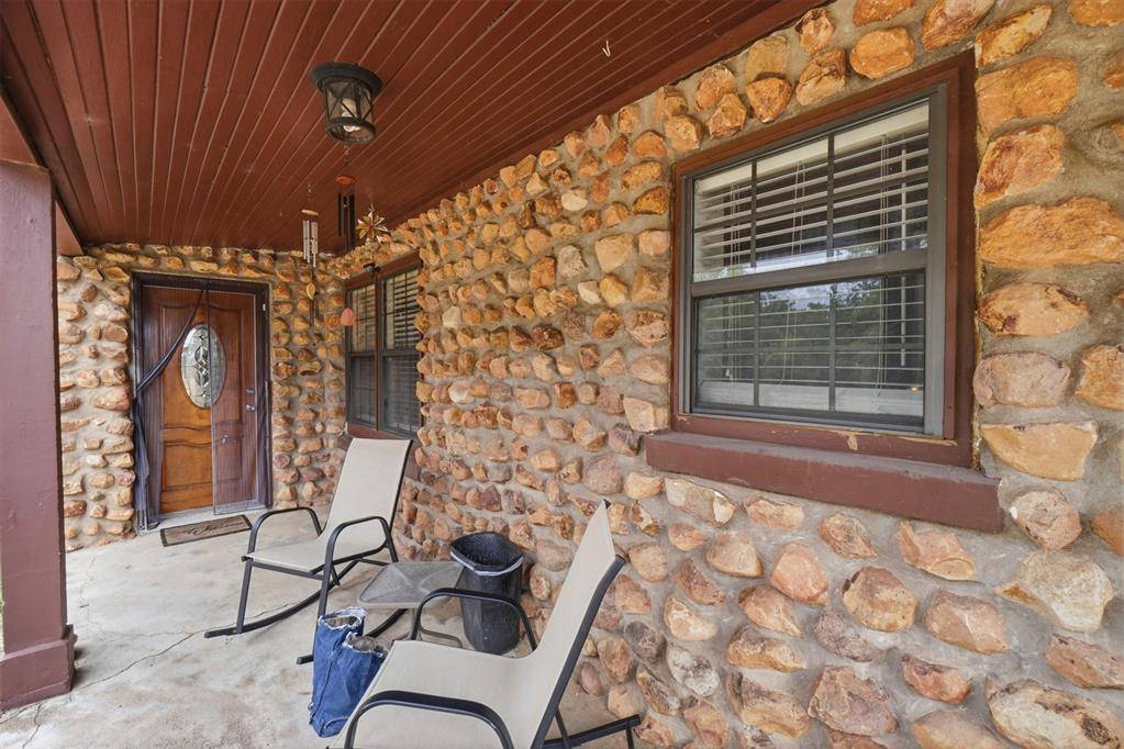 30749 N County Road 2030 RD, Granite, OK 73547