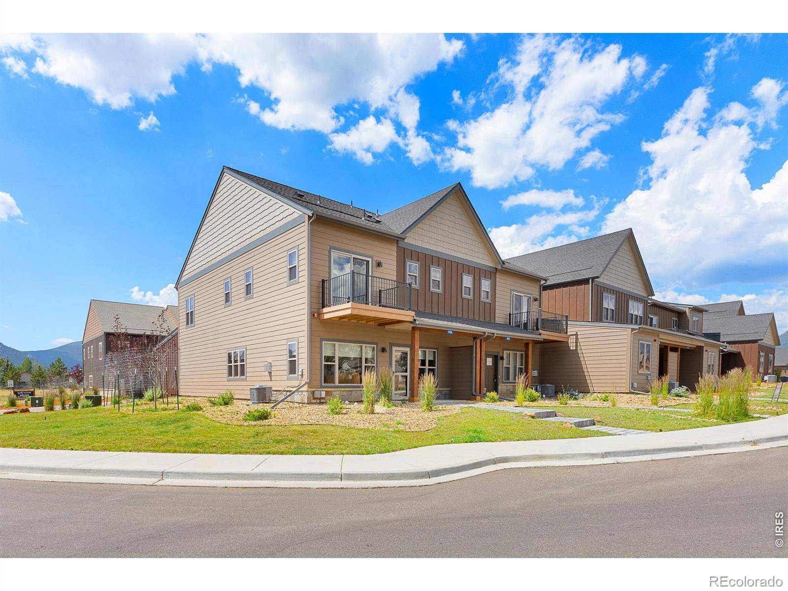 1728 Continental Peaks CIR, Estes Park, CO 80517