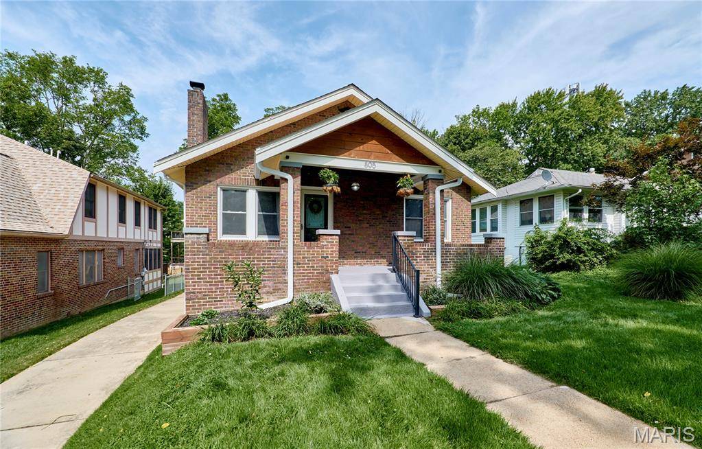 805 Leonard DR, Rock Hill, MO 63119