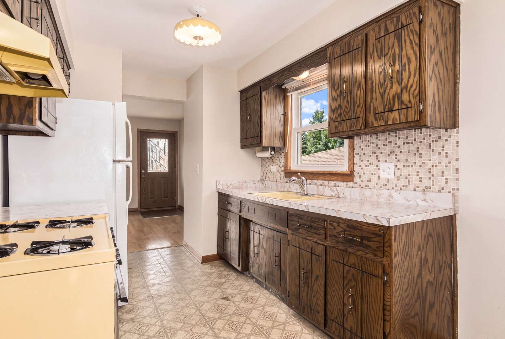 7234 W Fitch AVE, Chicago, IL 60631