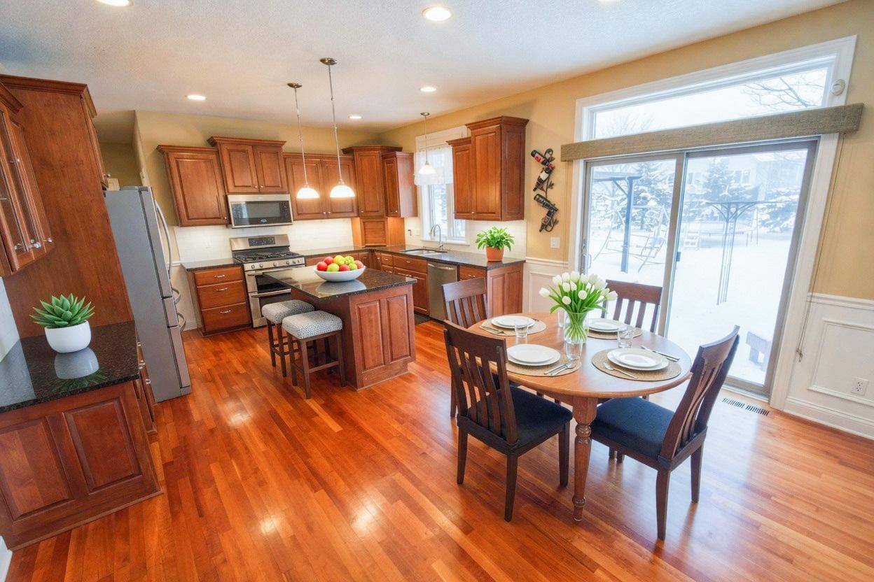 3411 Tralee LN NE, Rochester, MN 55906