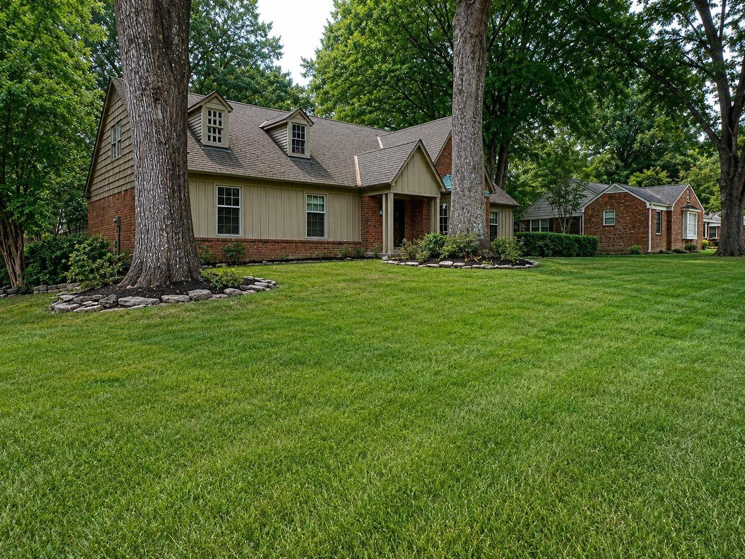 7685 S MCHENRY CIR, Germantown, TN 38138