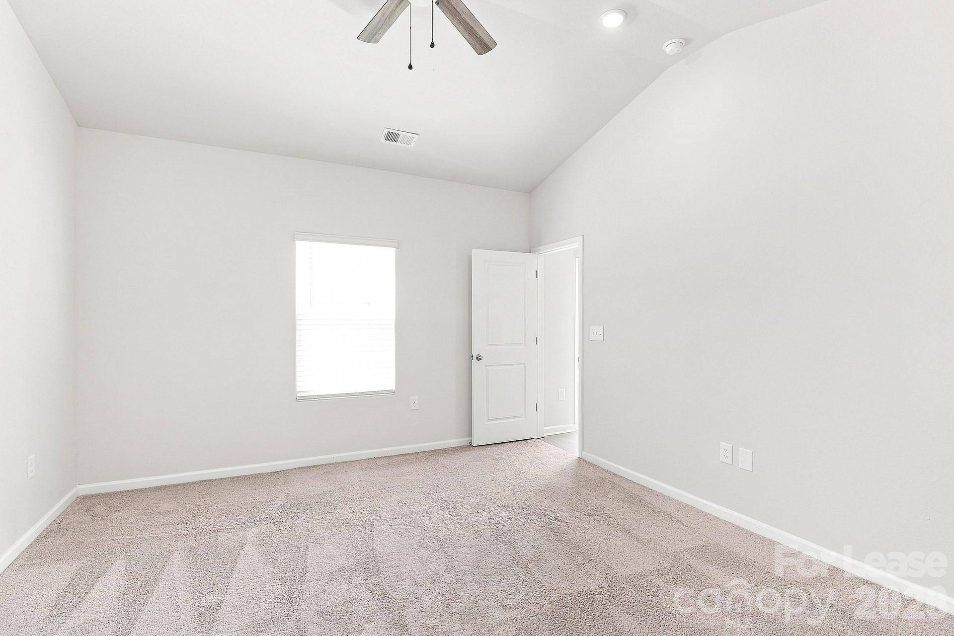124 Lightning DR, Shelby, NC 28152