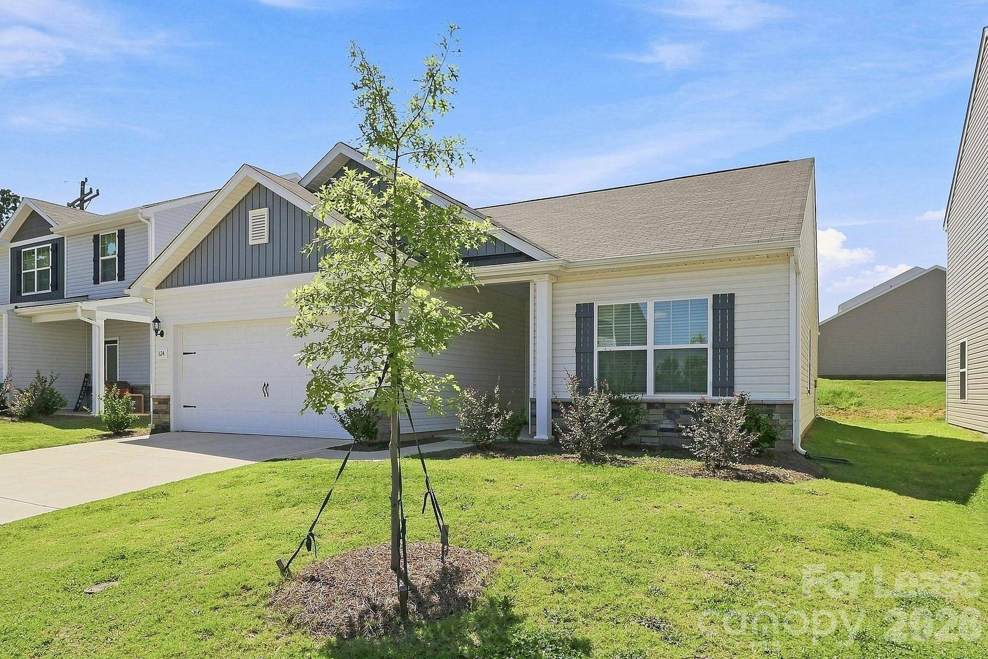 124 Lightning DR, Shelby, NC 28152
