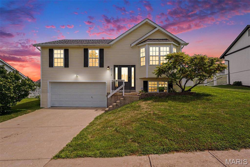 3114 Valley Oaks DR, Imperial, MO 63052
