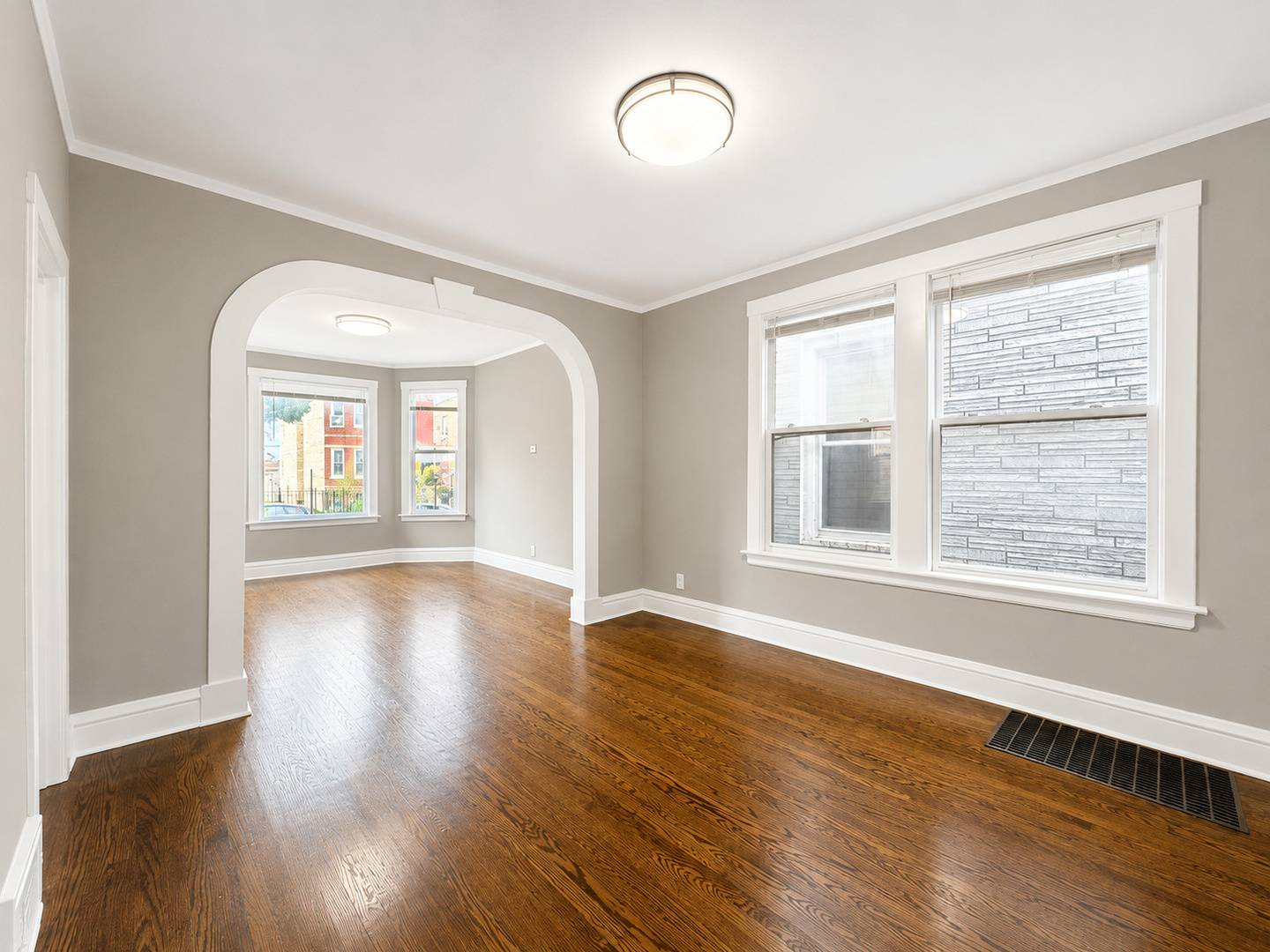 4637 W Mclean AVE, Chicago, IL 60639