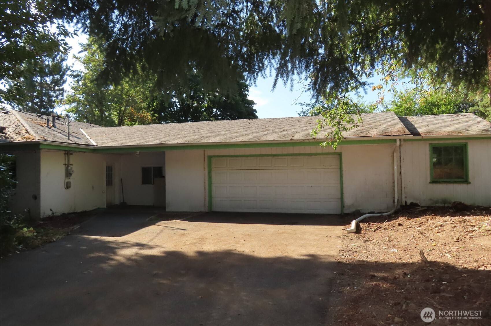 42703 Auburn Enumclaw RD SE, Enumclaw, WA 98022