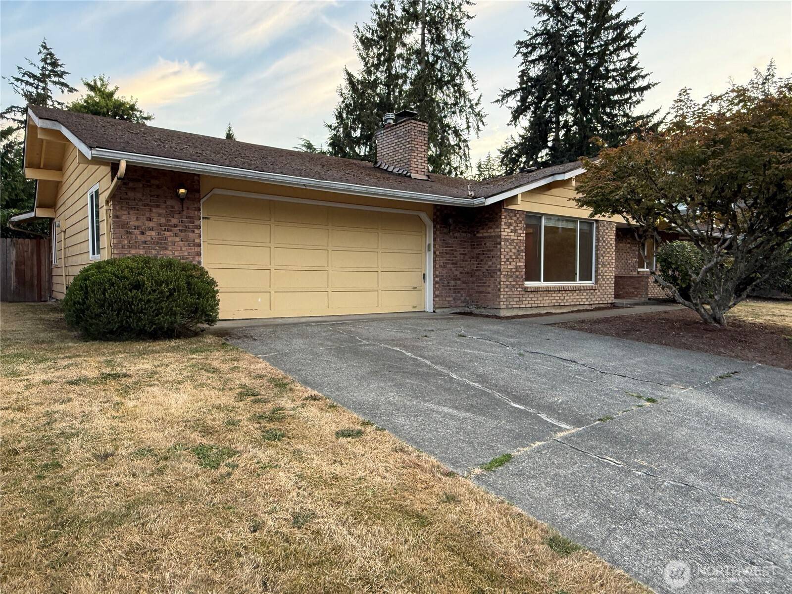 17421 NE 11th ST, Bellevue, WA 98008