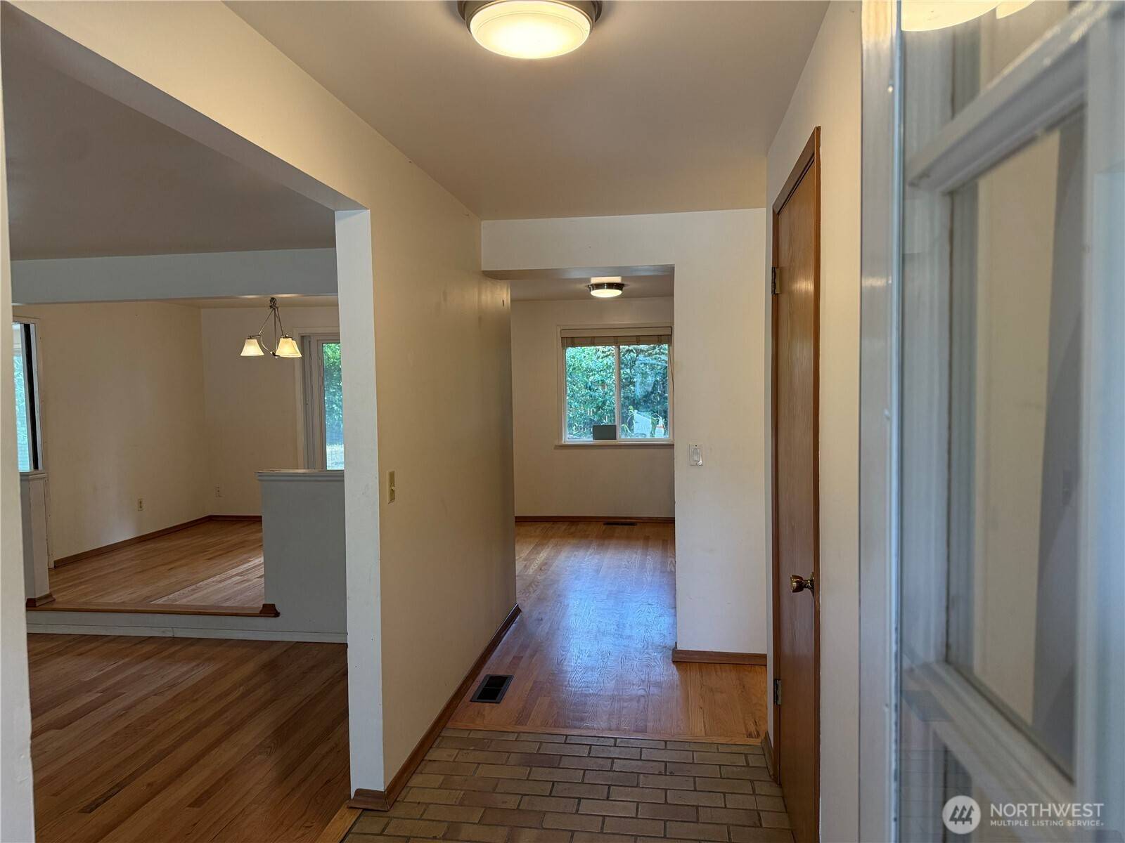 17421 NE 11th ST, Bellevue, WA 98008