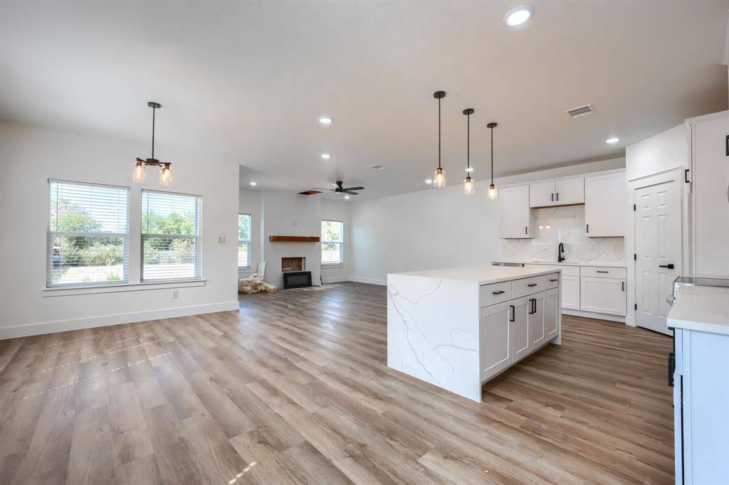 3321 Howard Street, Fort Worth, TX 76119