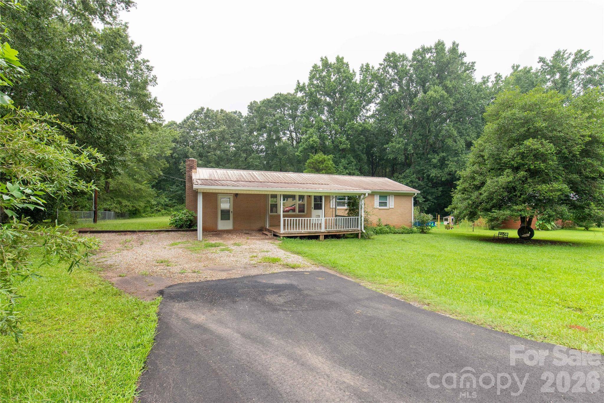 1747 Williams CIR, Lancaster, SC 29720
