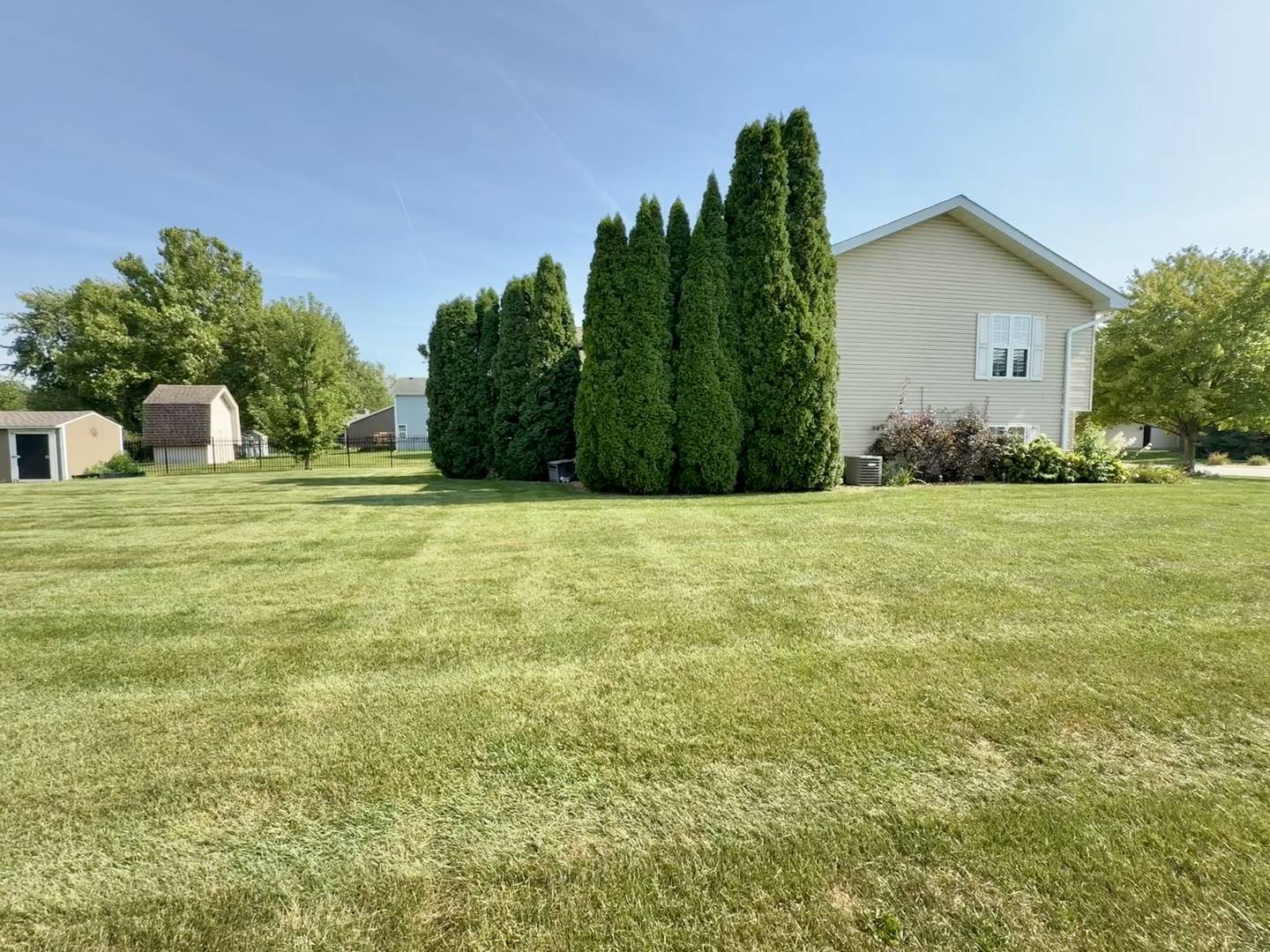 684 Cherokee DR, Bourbonnais, IL 60914