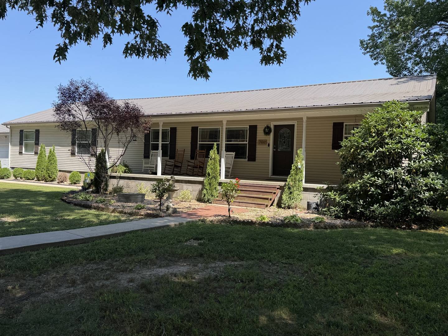 706 Airport RD, Metropolis, IL 62960