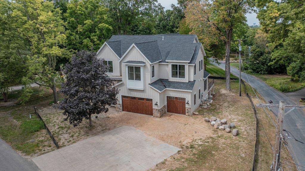 3271 Casco CIR, Orono, MN 55391