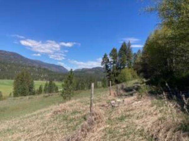 3500 Rockcut Rd, Kettle Falls, WA 99141
