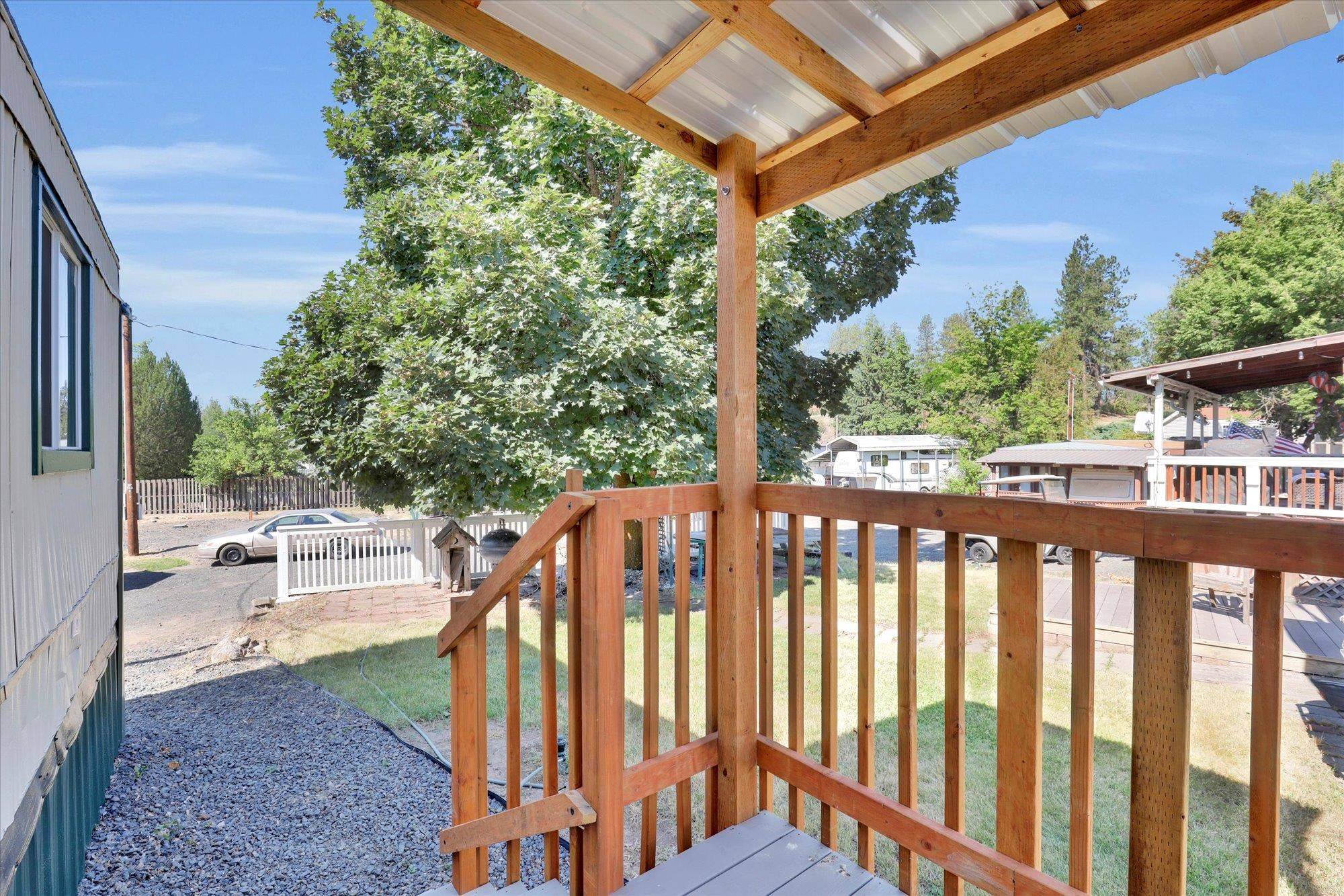 33819 S Caramel Ln, Cheney, WA 99004