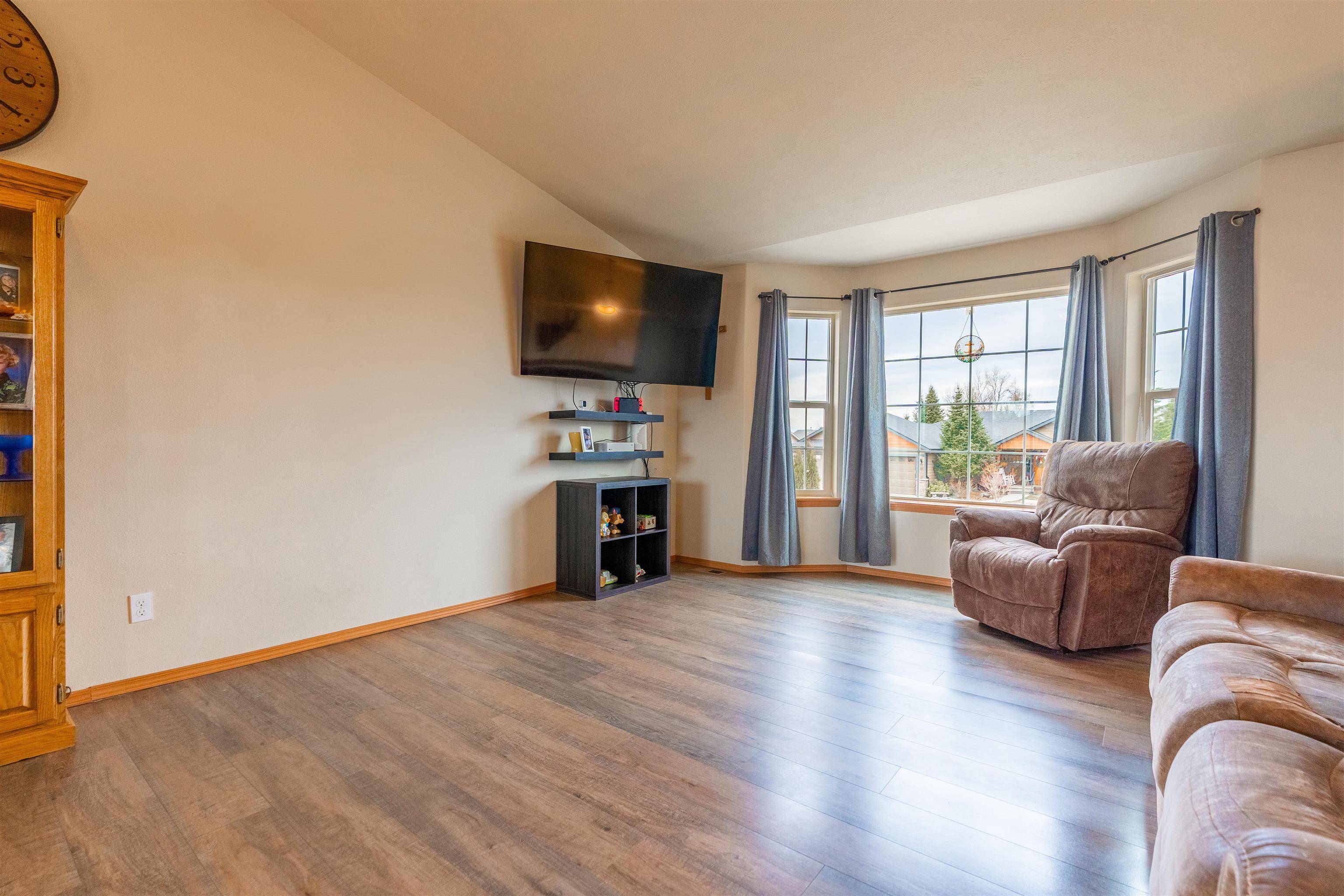 1800 E Johnson Ln, Deer Park, WA 99006