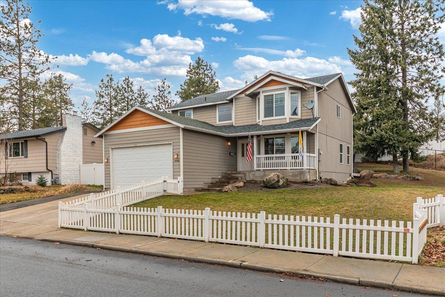 1626 5th St, Cheney, WA 99004