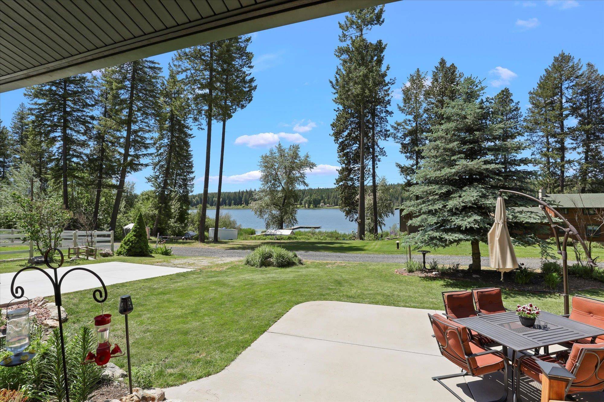 42324 N Sylvan Rd, Elk, WA 99009