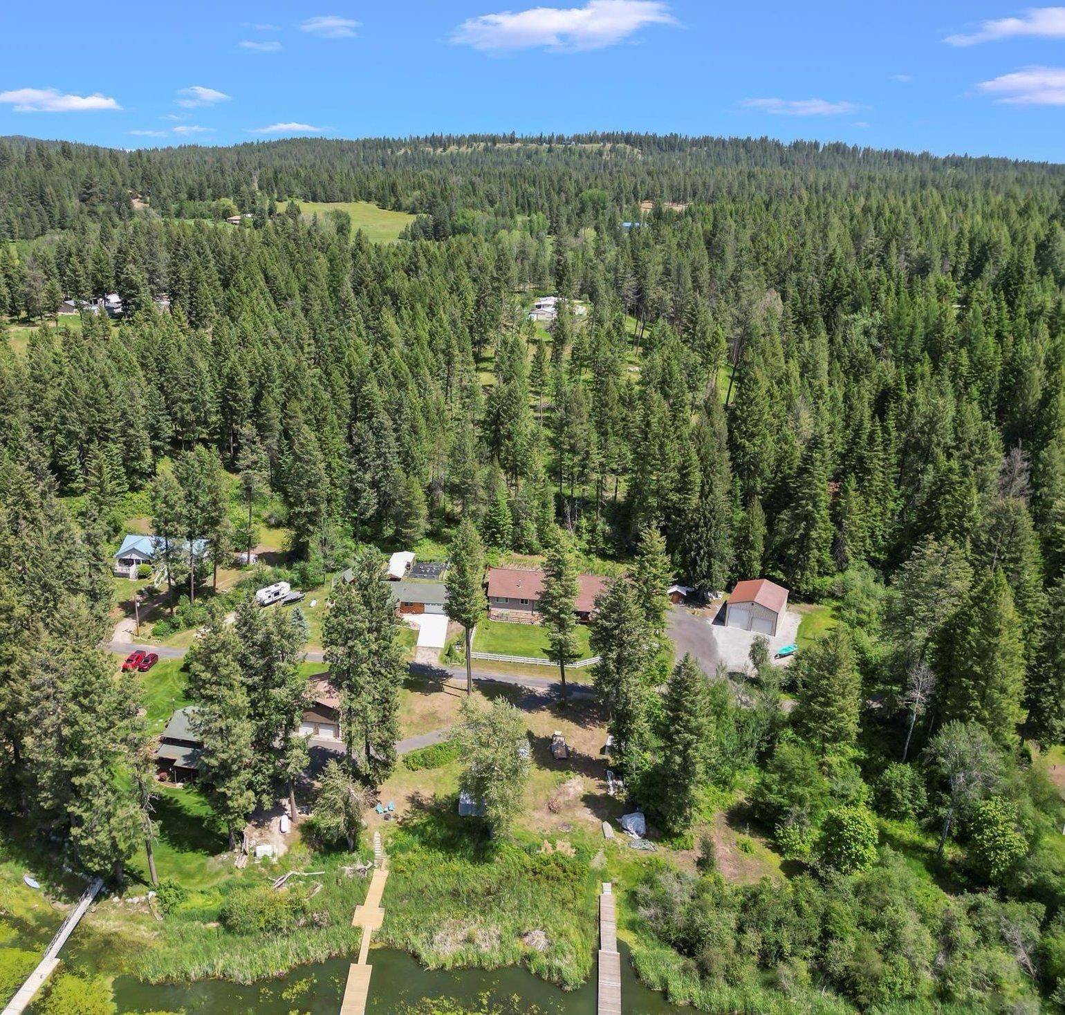 42324 N Sylvan Rd, Elk, WA 99009