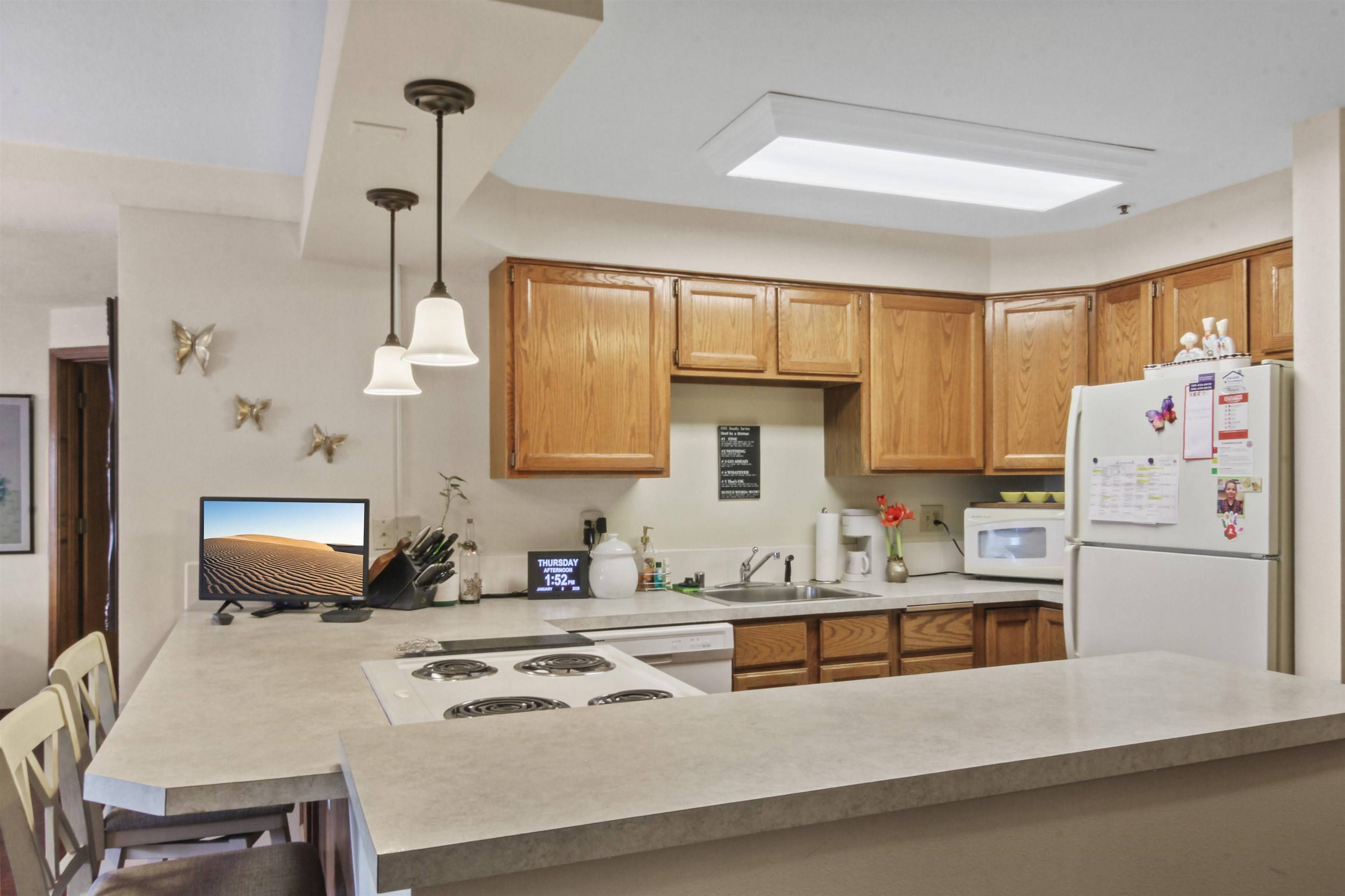 221 E Rockwood Blvd #219, Spokane, WA 99202-0000