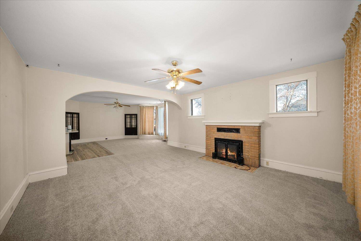 111 N 2nd St, Harrington, WA 99134