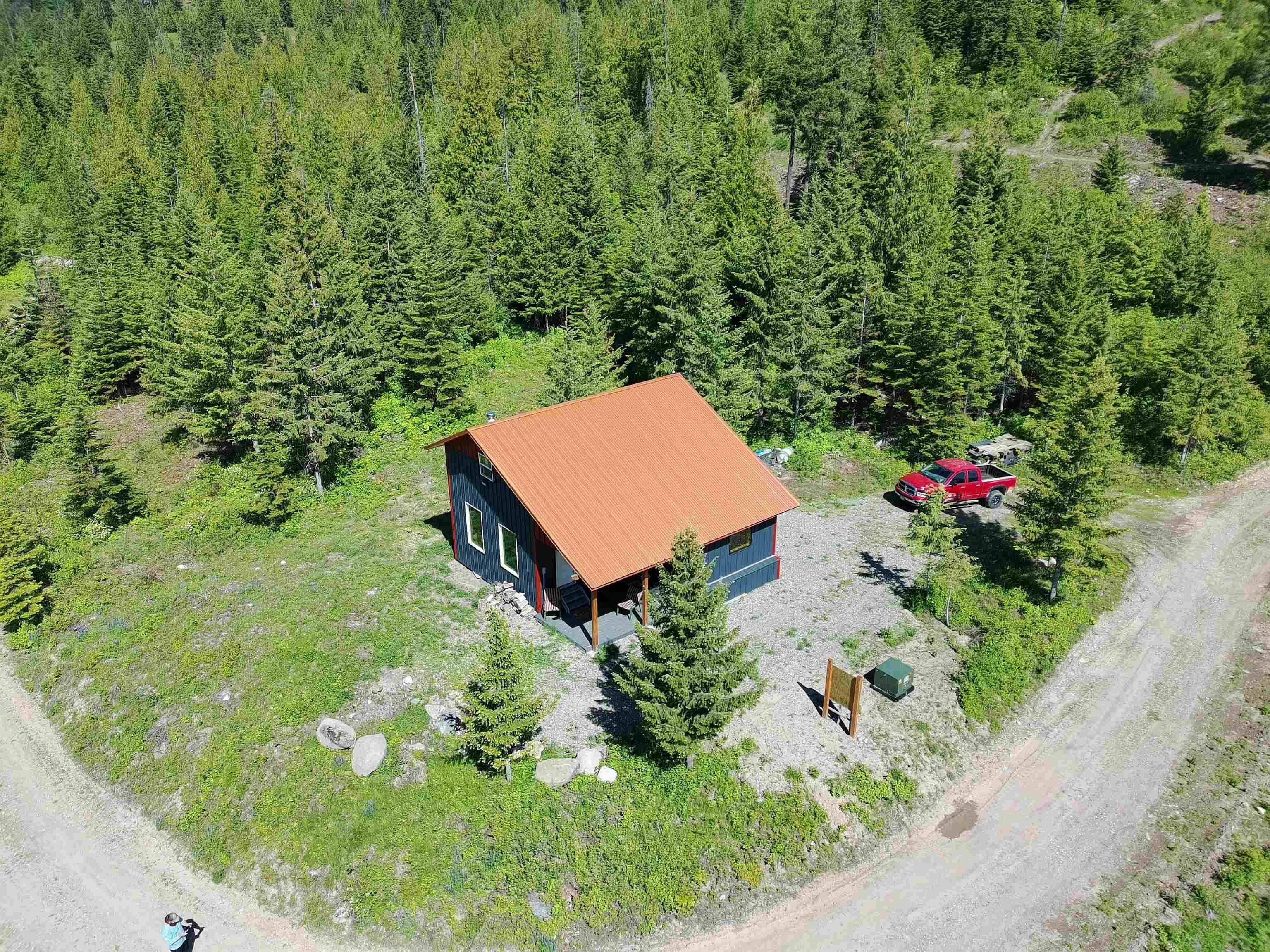 1261 Outback Ln, Usk, WA 99180