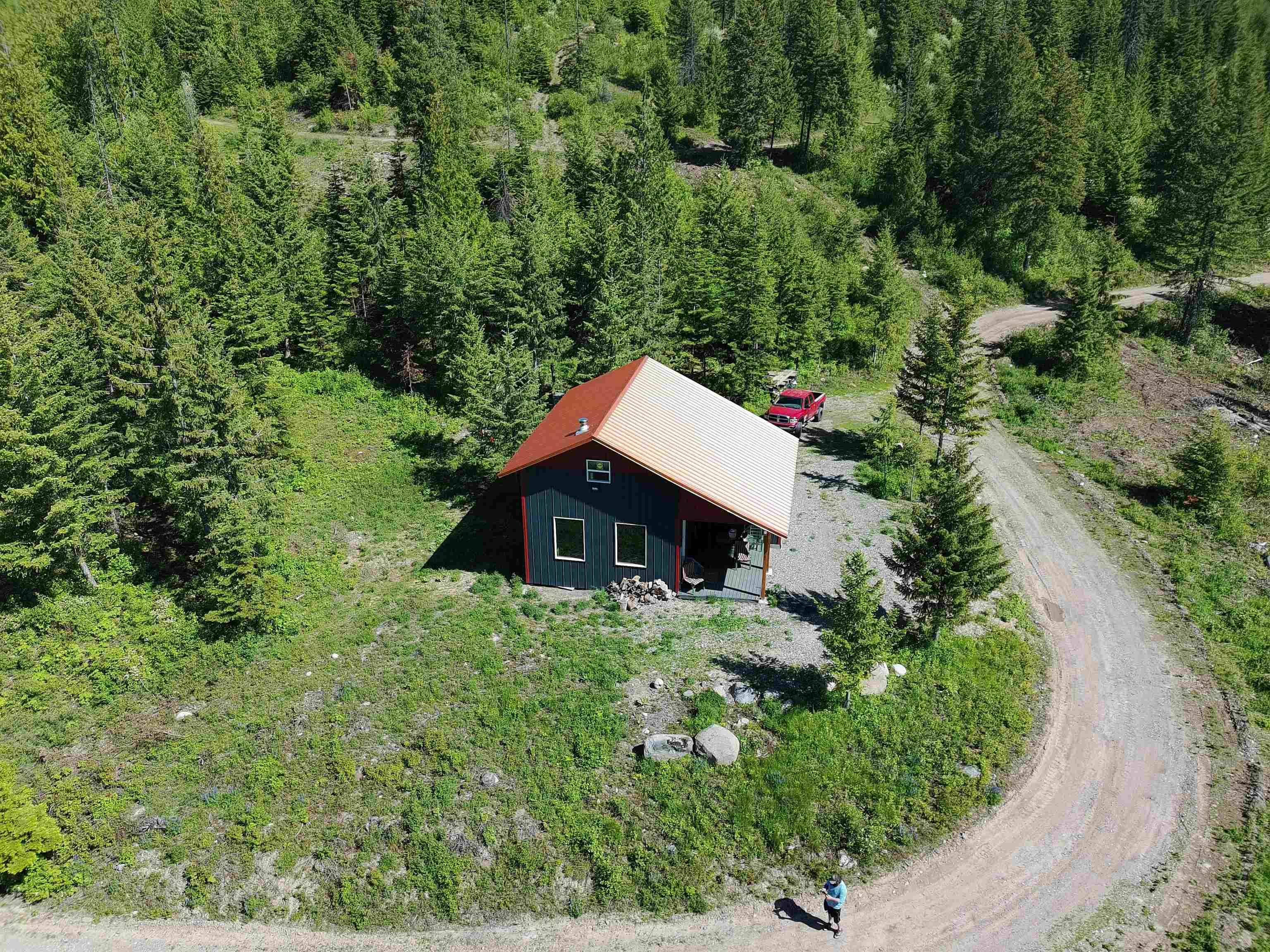 1261 Outback Ln, Usk, WA 99180