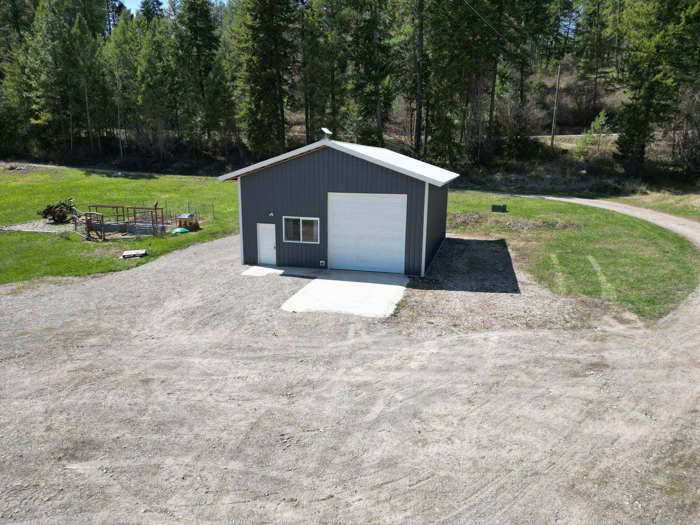 2550 B Burgess Rd, Addy, WA 99101-0000