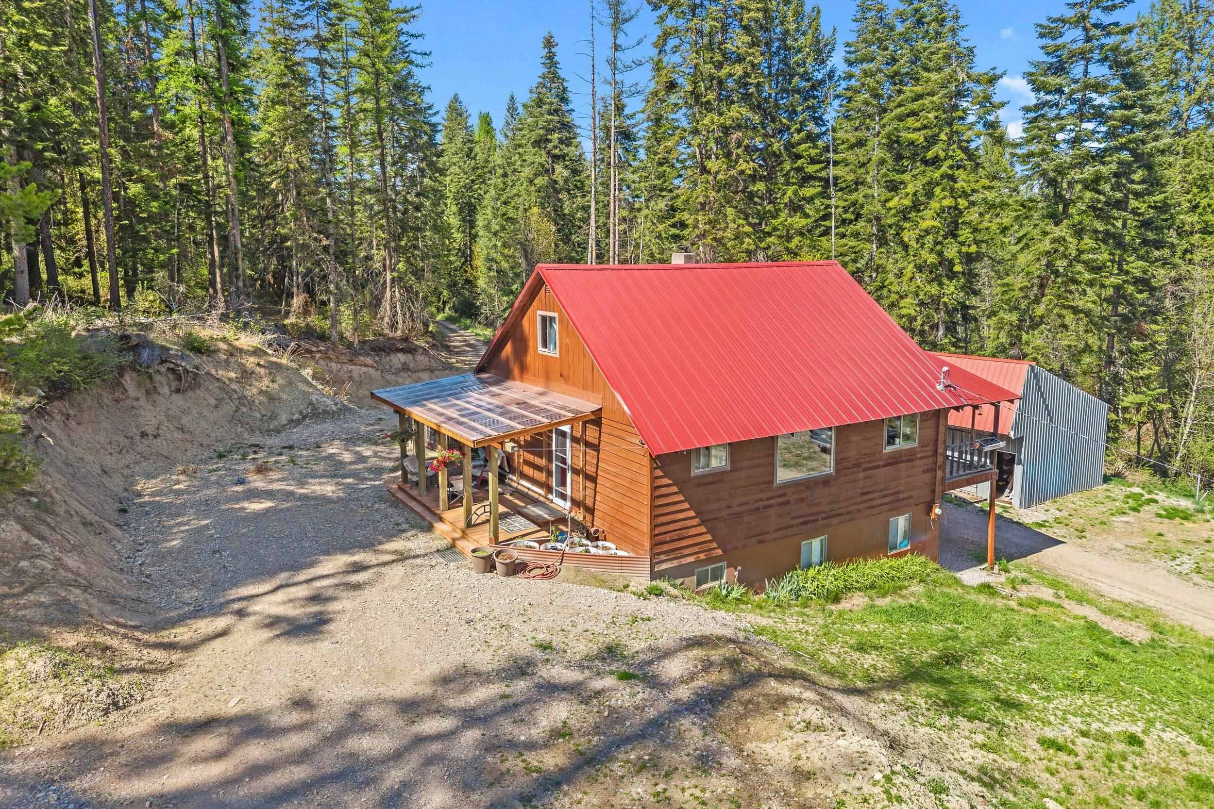 2785 Records Rd, Addy, WA 99101
