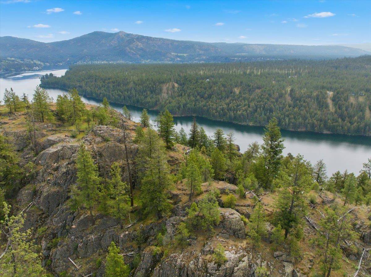 7049 Hwy 291 Hwy, Tumtum, WA 99034